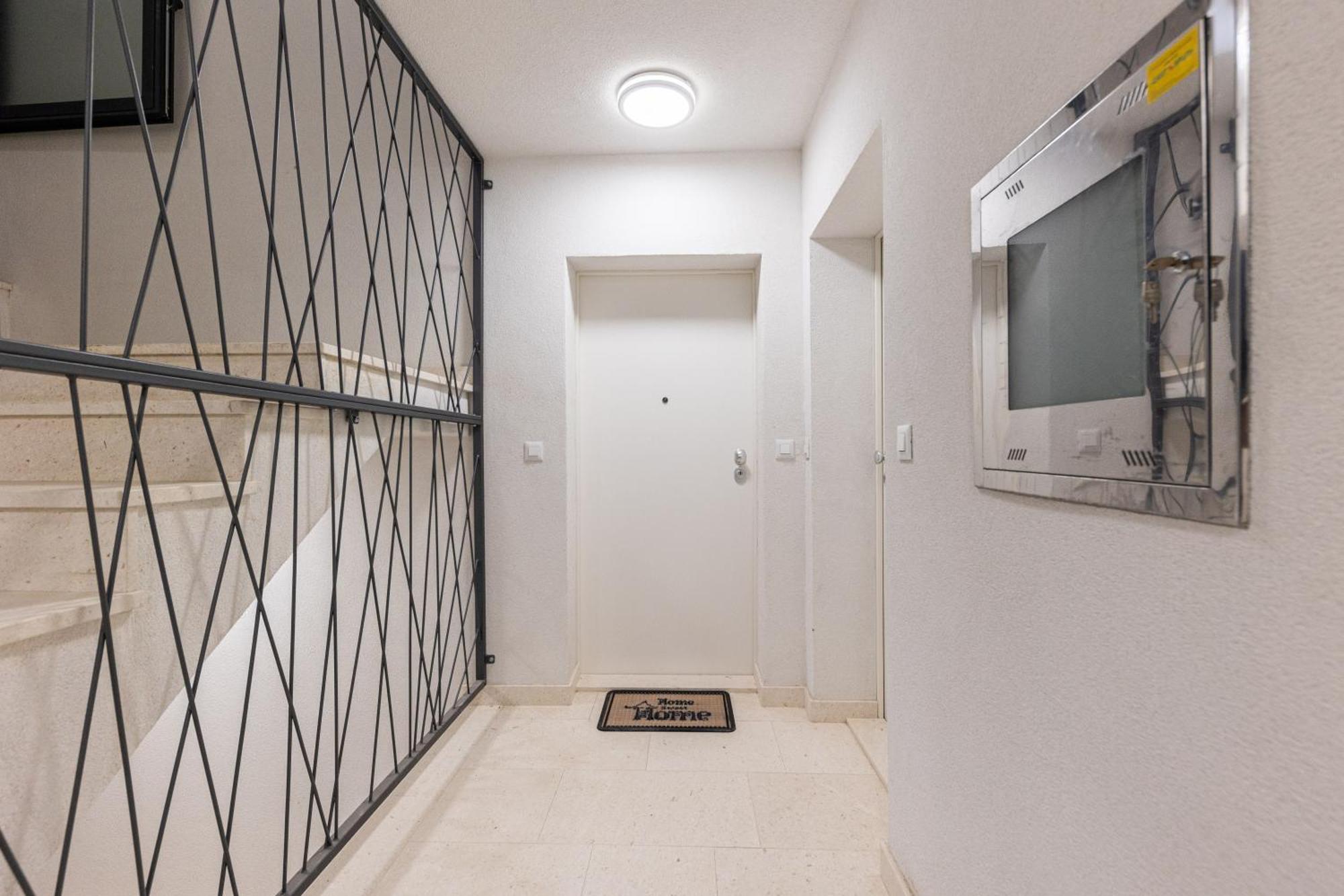 Golden Smile Apartment Спліт Екстер'єр фото