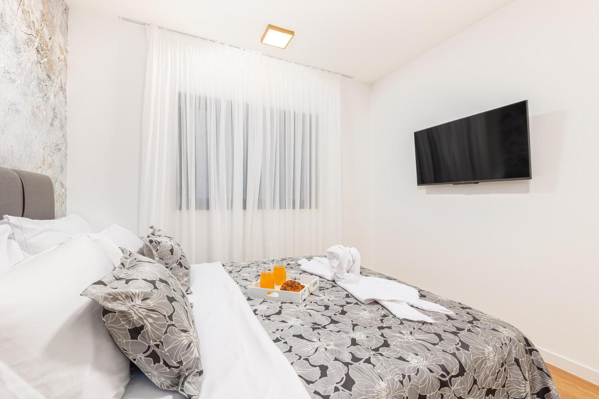 Golden Smile Apartment Спліт Екстер'єр фото